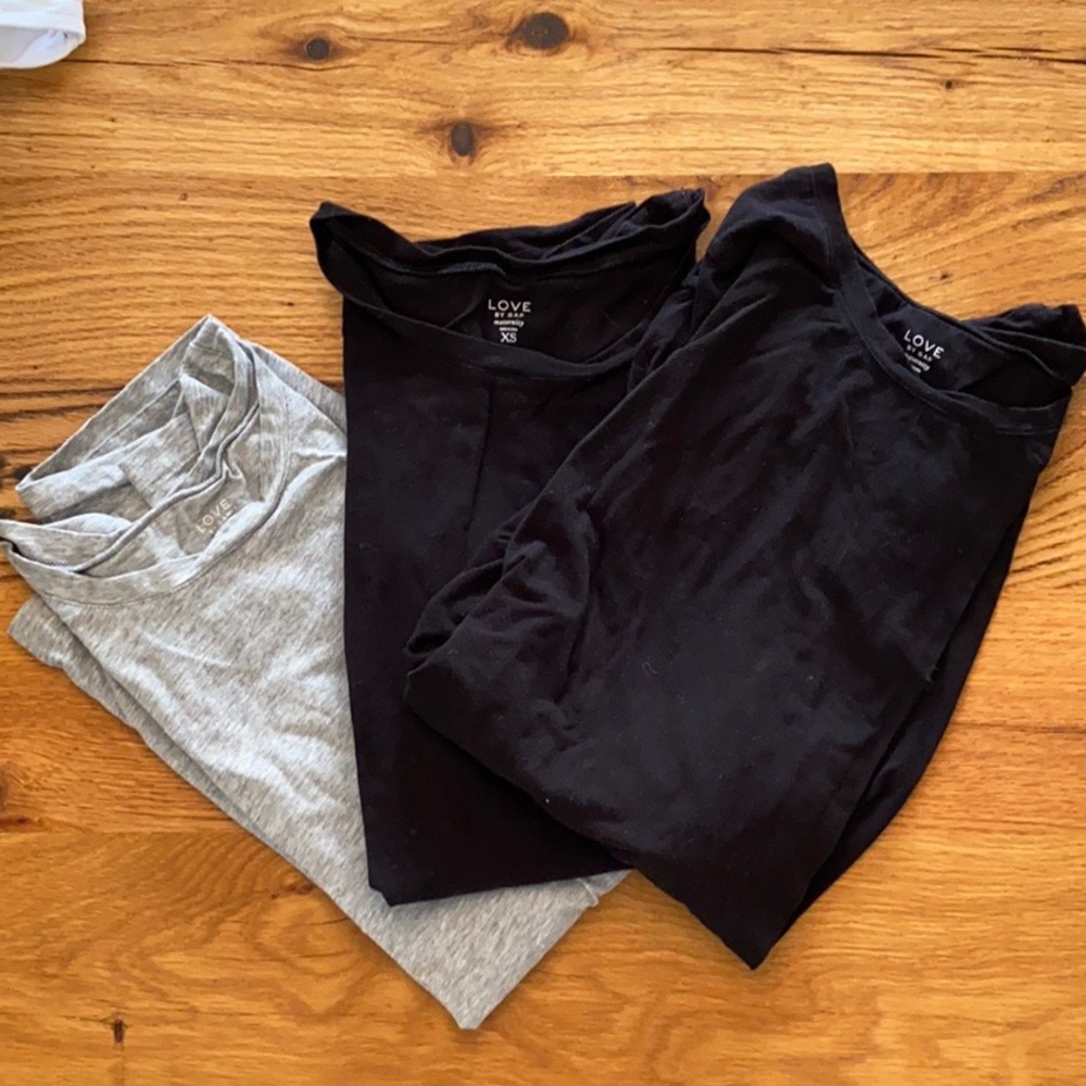 Three Gap maternity long sleeve crew neck t shirts